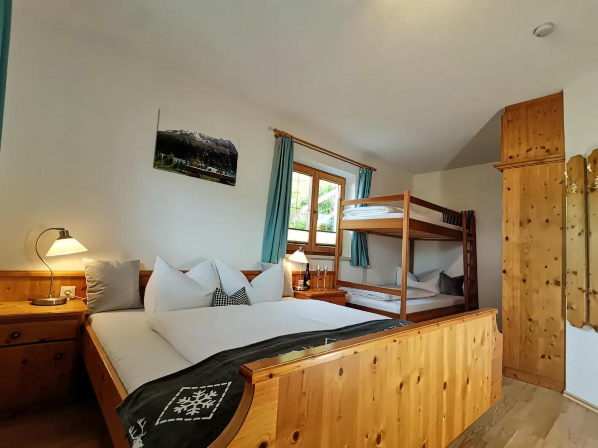 Ferienwohnung Point Hainzenberg Exteriör bild