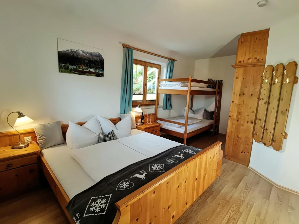 Ferienwohnung Point Hainzenberg Exteriör bild