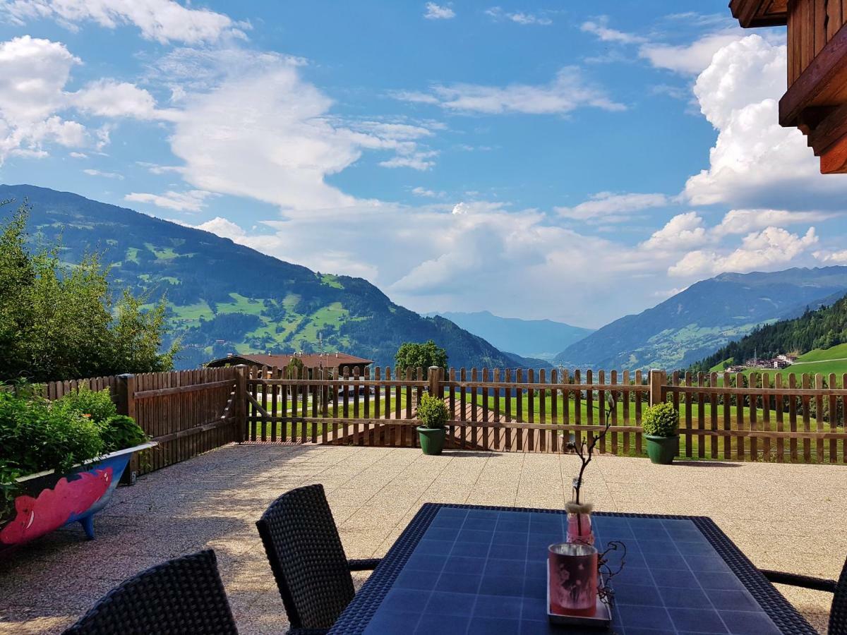 Ferienwohnung Point Hainzenberg Exteriör bild
