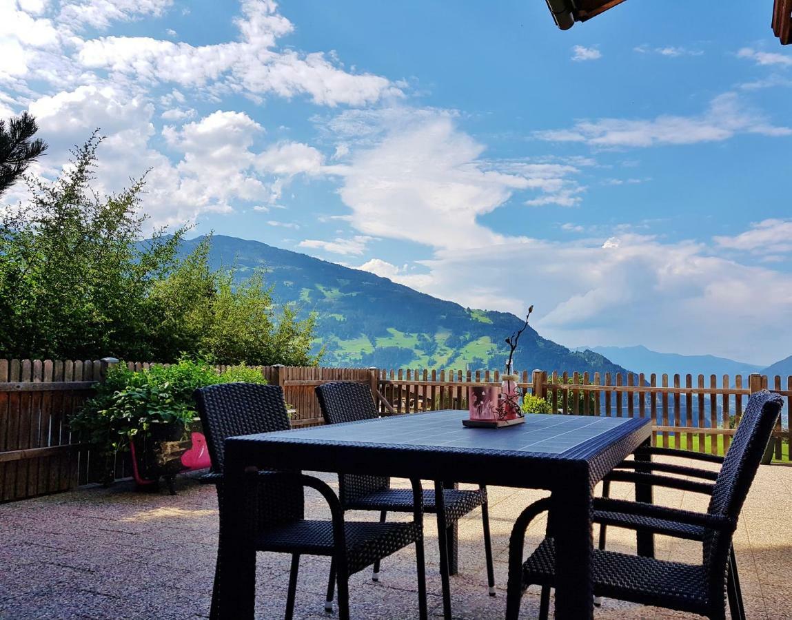 Ferienwohnung Point Hainzenberg Exteriör bild